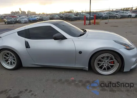 2009 Nissan 370Z Touring from USA, damaged, VIN JN1AZ44E69M405151